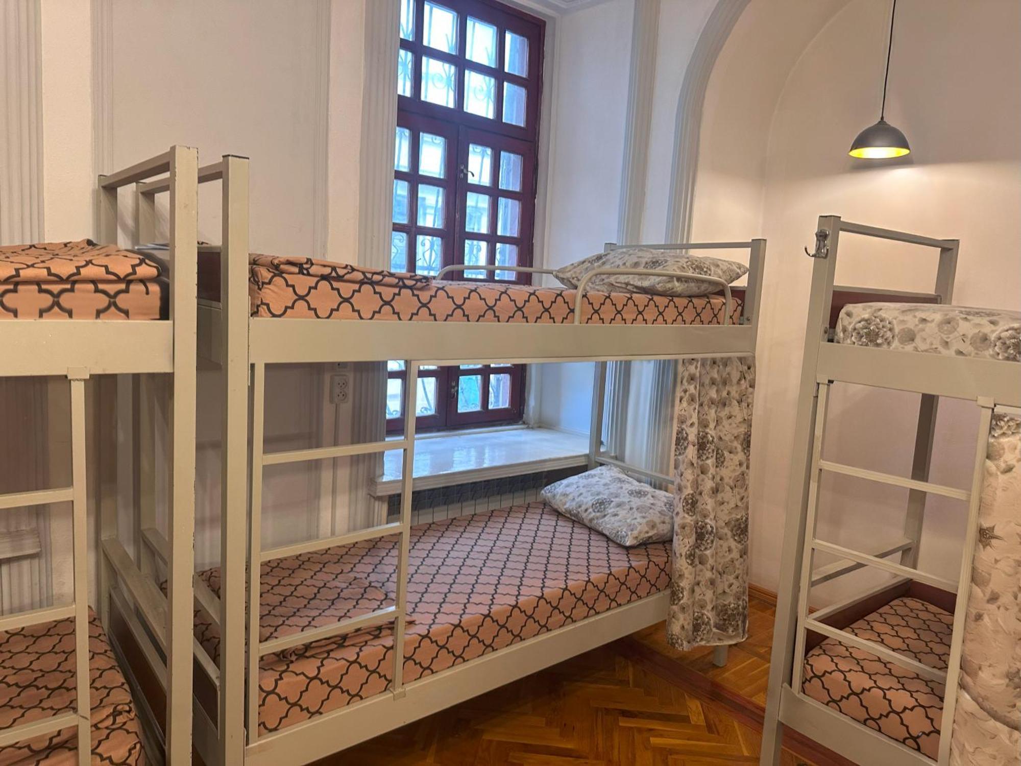 Flora Music & Art Hostel Baku Exterior photo